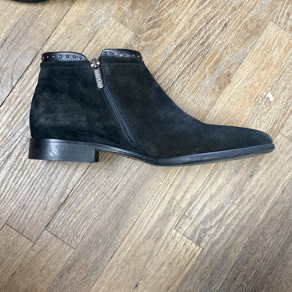 Italeau Suede Booties size 39.5 - Picture 4 of 8
